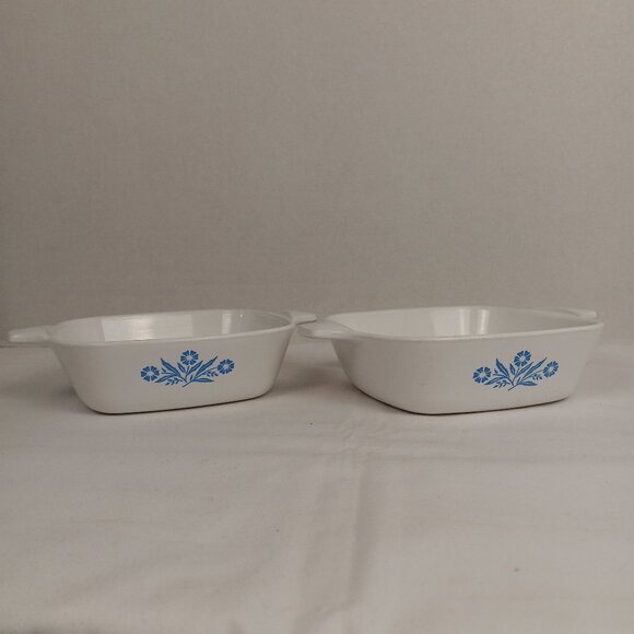 2 Corning Ware P-41-B Blue Cornflower Petite Dishes 1 3/4 Cup - Picture 1 of 8